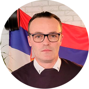 Светомир, управляющий Кафаница Плескавица